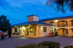  Super 8 by Wyndham Walterboro  Уолтерборо